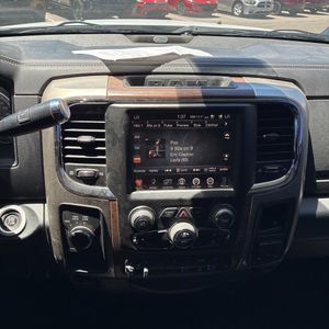 2014 RAM 2500 LARAMIE 缩略图 37