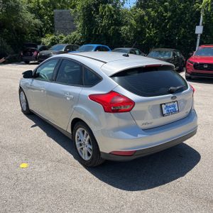 FORD FOCUS SE - 5