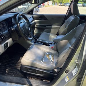 2014 Honda ACCORD EX-L — миниатюра 32