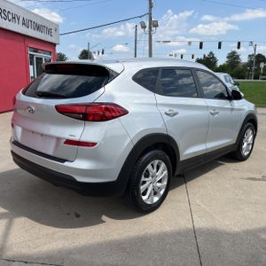HYUNDAI TUCSON VALUE - 8