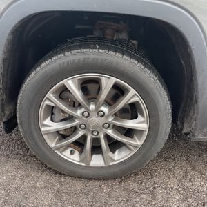 2019 JEEP CHEROKEE LATITUDE PLUS — миниатюра 17