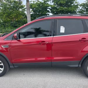 صورة 4 لـ 2018 FORD ESCAPE SE