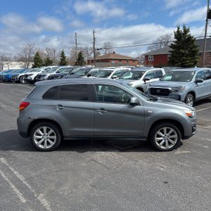 MITSUBISHI OUTLANDER SPORT ES - 10