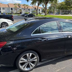 MERCEDES-BENZ CLA - 9