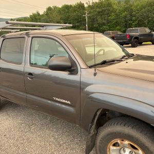 2015 Toyota TACOMA V6 — миниатюра 13