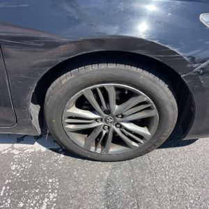 2017 Toyota CAMRY SE thumbnail 20