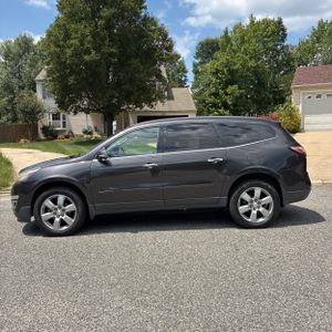 2016 Chevrolet TRAVERSE LT — фото 3