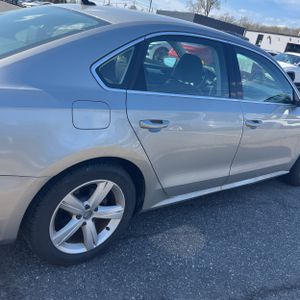 VOLKSWAGEN PASSAT SE PZEV - 9