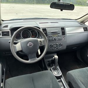 2011 Nissan VERSA 1.8S — миниатюра 35