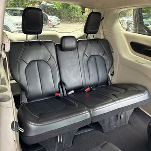 صورة مصغرة 35 لـ 2023 Chrysler PACIFICA TOURING L