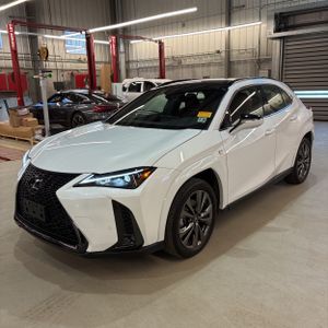 LEXUS UX 250H F SPORT HANDLING - 1