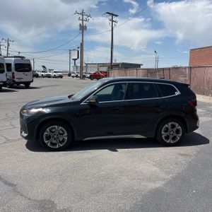 2025 BMW X1 XDRIVE28I 照片 3