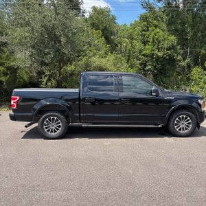 FORD F-150 XLT - 10