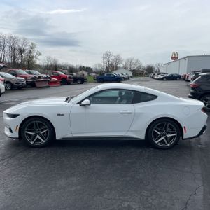 FORD MUSTANG ECOBOOST - 3