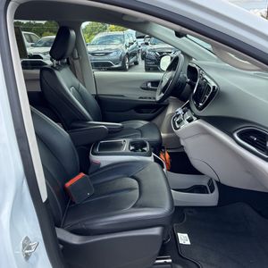 2024 Chrysler PACIFICA TOURING L — миниатюра 33