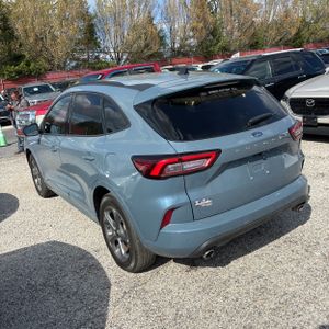 FORD ESCAPE ST-LINE - 4