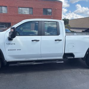 CHEVROLET SILVERADO 2500HD WORK TRUCK - 4