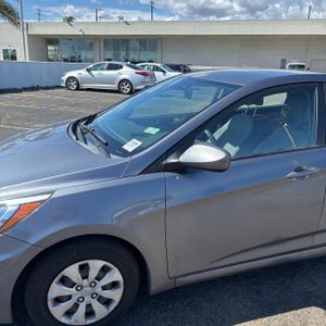 HYUNDAI ACCENT SE - 2