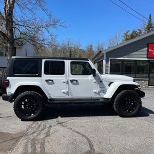 JEEP WRANGLER 4XE SAHARA 4X4 - 10