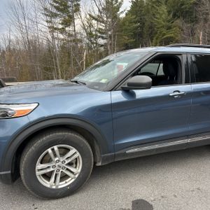 FORD EXPLORER XLT - 2