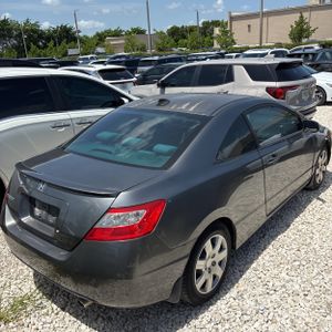 2010 Honda CIVIC LX 照片 7