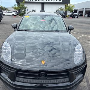2023 Porsche MACAN thumbnail 15