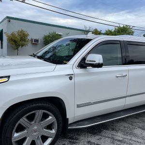 CADILLAC ESCALADE ESV PREMIUM LUXURY - 2