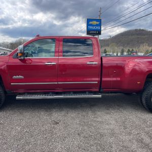 CHEVROLET SILVERADO 3500 HIGH COUNTRY - 4