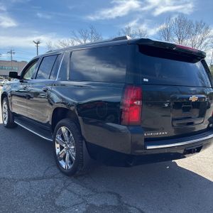 CHEVROLET SUBURBAN LTZ - 5