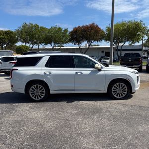 HYUNDAI PALISADE LIMITED - 10