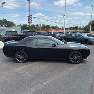 2022 Dodge CHALLENGER GT 照片 10