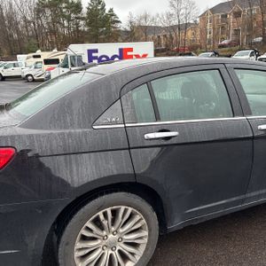 CHRYSLER 200 LIMITED - 9