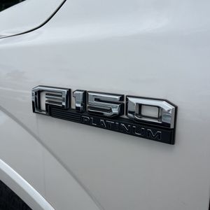 2016 FORD F-150 PLATINUM — миниатюра 23