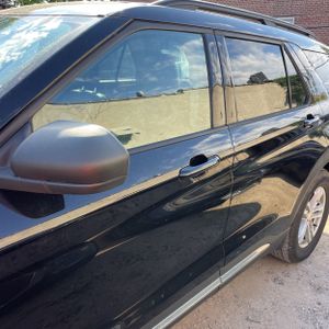 FORD EXPLORER XLT - 4