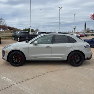 PORSCHE MACAN GTS - 3