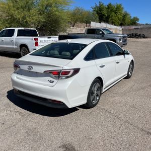 HYUNDAI SONATA HYBRID LIMITED - 8