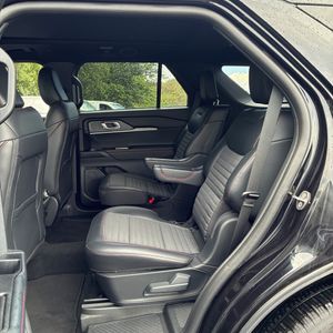 صورة مصغرة 34 لـ 2025 FORD EXPLORER ST-LINE