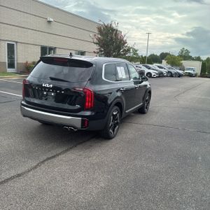 صورة 8 لـ 2025 KIA TELLURIDE S