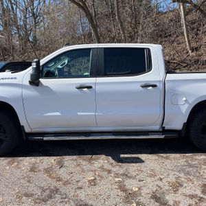 CHEVROLET SILVERADO 1500 CUSTOM - 4