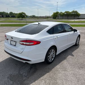 FORD FUSION SE - 8