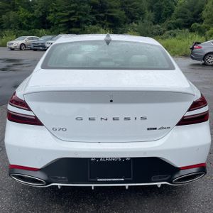 صورة 7 لـ 2023 Genesis G70 3.3T STANDARD