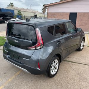 KIA SOUL LX - 7