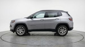 صورة 4 لـ 2025 JEEP COMPASS LIMITED