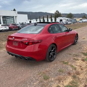 2018 ALFA Romeo GIULIA TI SPORT 照片 8