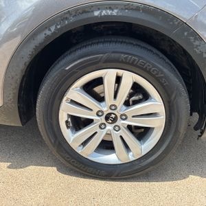 صورة مصغرة 20 لـ 2017 KIA SPORTAGE LX