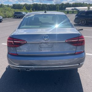 صورة 7 لـ 2018 Volkswagen PASSAT 2.0T SE