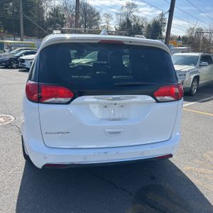 CHRYSLER PACIFICA HYBRID LIMITED - 7