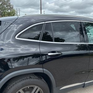 MERCEDES-BENZ GLA - 9