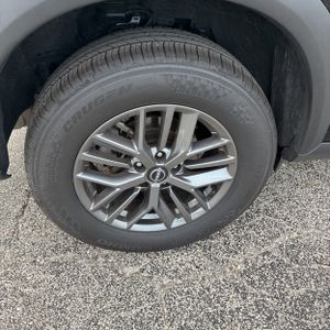 2025 Nissan ROGUE S — миниатюра 19