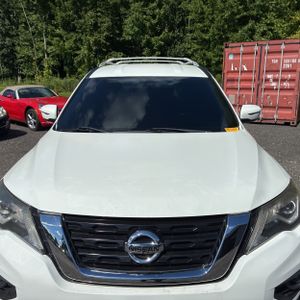 صورة 15 لـ 2017 Nissan PATHFINDER SV